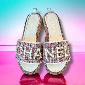 💕CHANEL “CHA”“NEL” Intertwined Leather Chain Tweed Mules Cork Flats Sandals 36.5